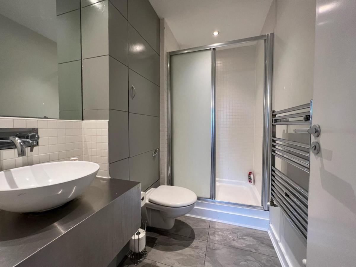 Stunning Apartment At Glasgow Hydro & Secc - Glasg Kültér fotó